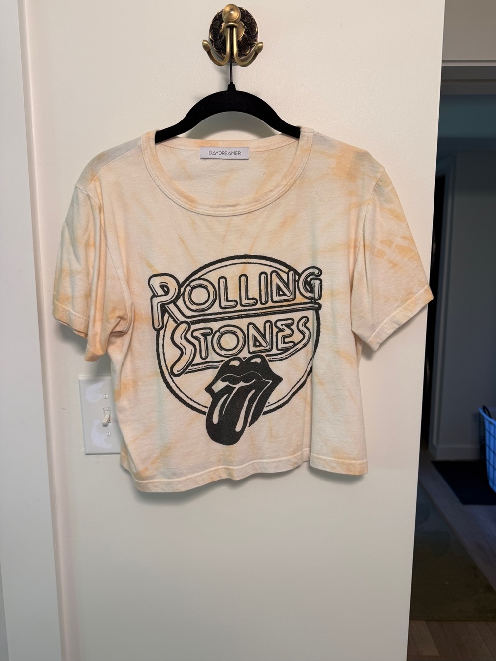 Daydreamer Rolling Stones Tie-Dye Crop Tee in Peach and Cream